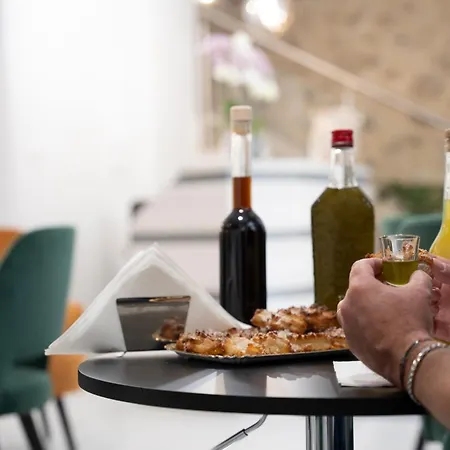 Babilonia Alojamento de Acomodação e Pequeno-almoço 4*